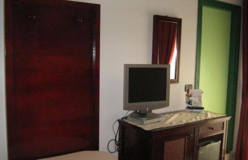 Hotel Ristorante La Scogliera 4*